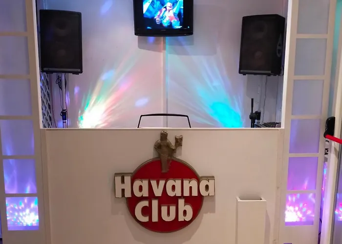 Milano 3* Marina di Pietrasanta