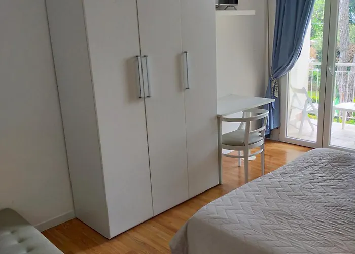 Milano 3* Marina di Pietrasanta