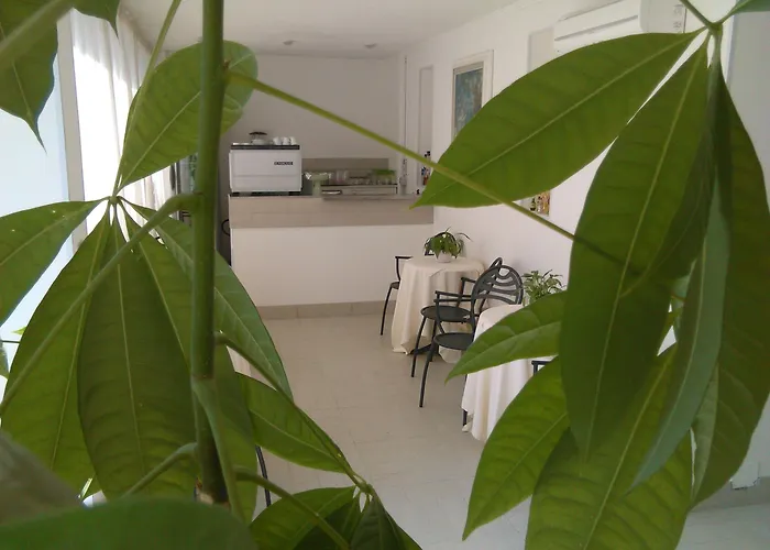 Milano マリーナ・ディ・ピエトラサンタ